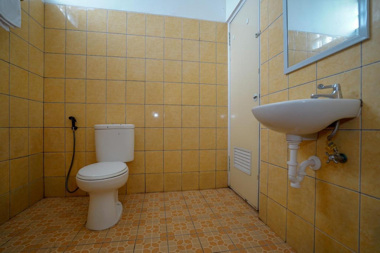 Super Oyo 1844 Bravo Residence Pangkal Pinang Eksteriør bilde